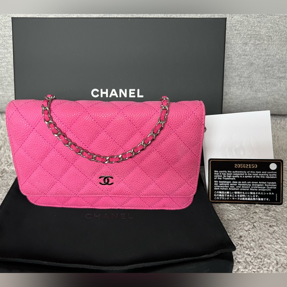Chanel Iridescent Caviar Quilted Wallet on Chain WOC Pink
